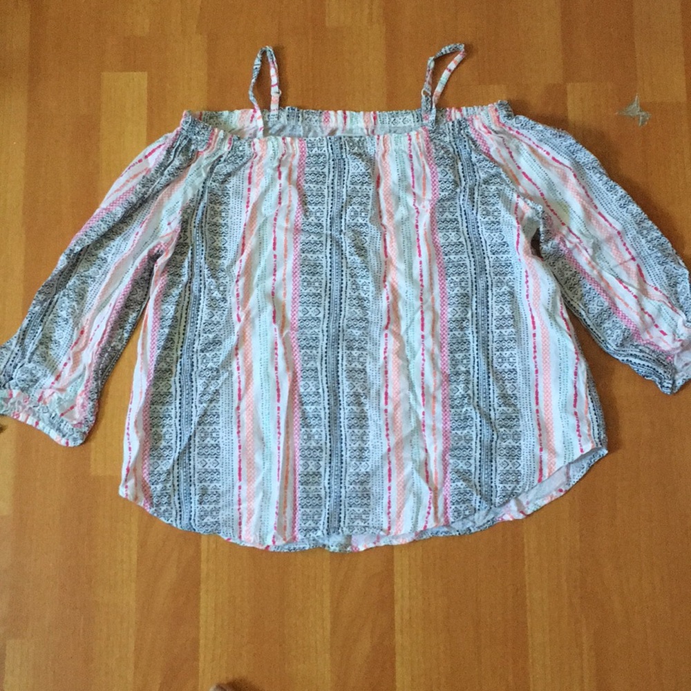 Mid Sleeve Cold Shoulder Top